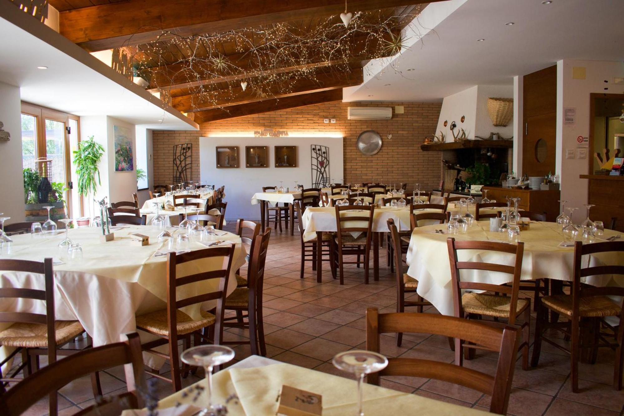 Agriturismo Monte Del Re San Pietro al Natisone Luaran gambar